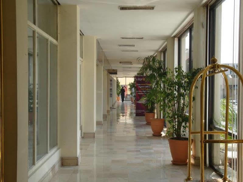 Islamabad Hotel Exterior photo